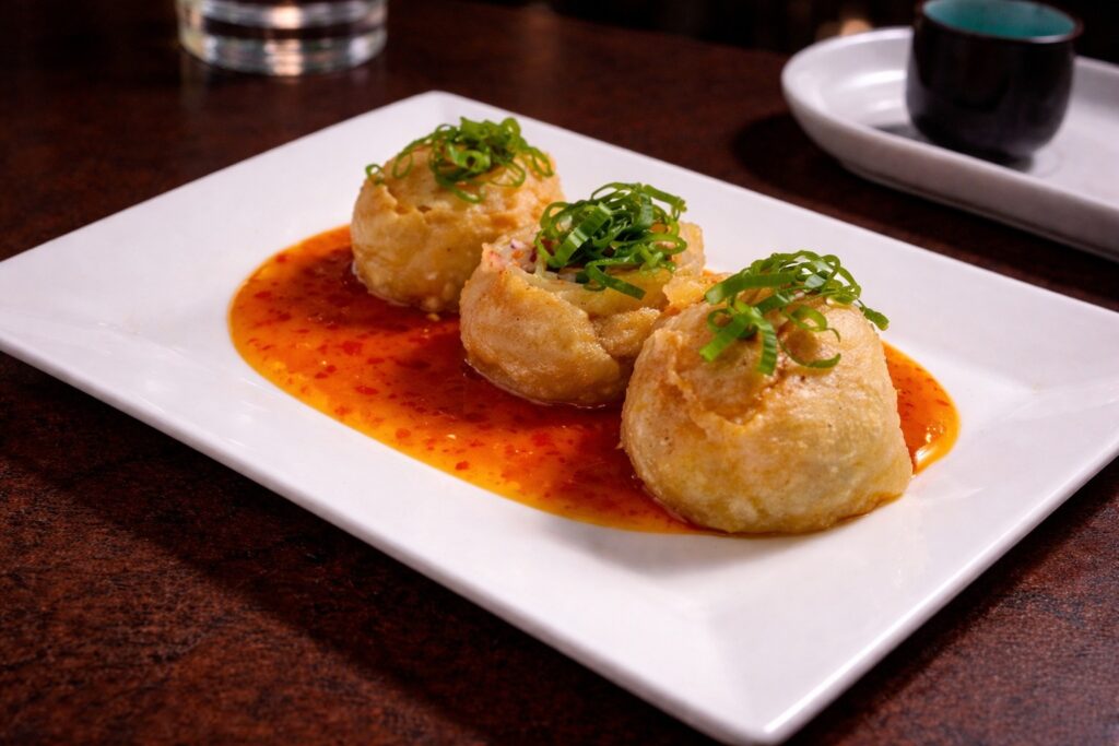 Catch Seafood and Sushi